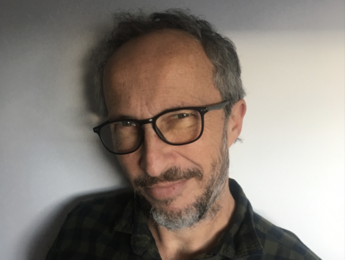 Regards Croisés – La marchandisation à 360°