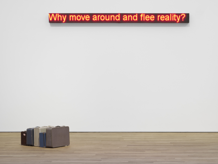 Carine Krecké, ‘Navigation Poems’, 2012-2016. Extrait de ‘404 Not Found’ réalisé en collaboration avec Elisabeth Krecké. Collection Mudam Luxembourg. Acquisition 2016 – Avec le soutien de Paul Reiles. Zoe Leonard, ‘Untitled’, 2001. Collection Mudam Luxembourg. Donation 2023 – Gaby et Wilhelm Schürmann avec le soutien des membres du Cercle des collectionneurs du Mudam Luxembourg. View of the exhibition ‘Radio Luxembourg: Echoes across borders’, Mudam Luxembourg. Photo: Mareike Tocha © Mudam Luxembourg