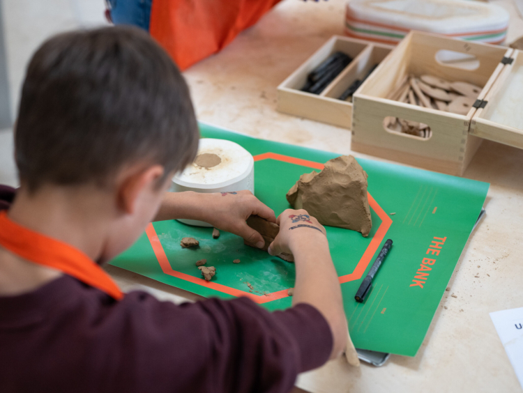Workshop ‘Drop-in! Building Your Bank by SUPERFLEX’, Mudam Luxembourg. Photo: Martin Argyroglo © Mudam Luxembourg