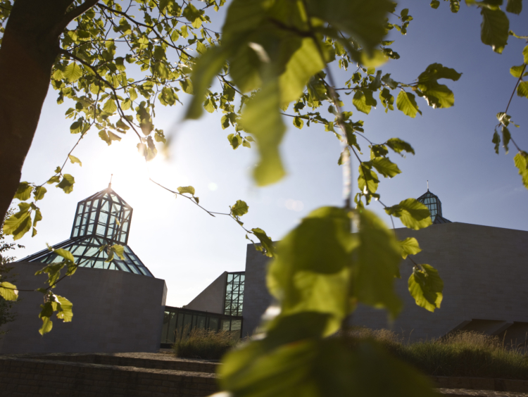 The building of Mudam by architect I. M. Pei in Prakr Dräi Eechelen.