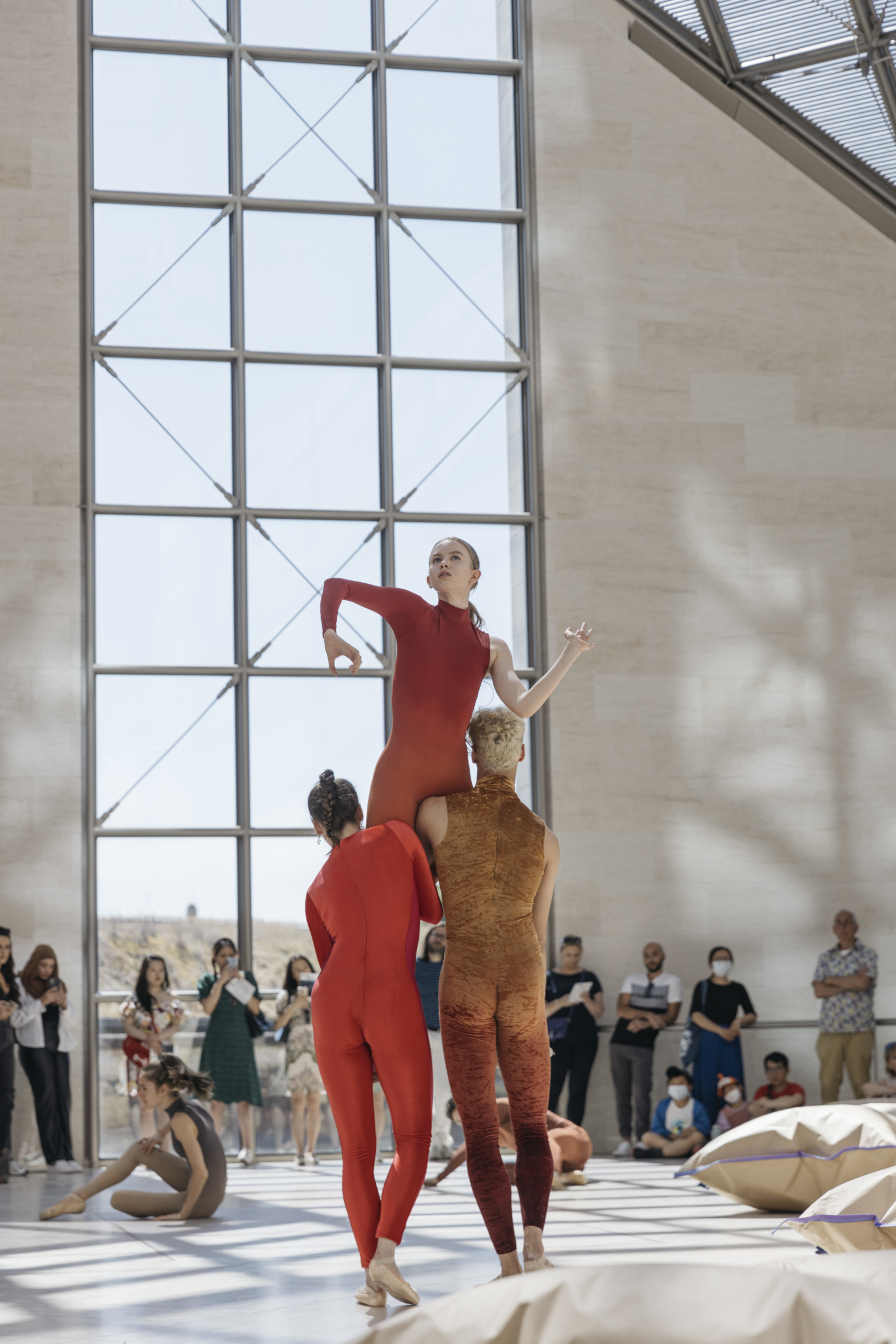 Performance de "Cecilia Bengolea | La Danse des Éléments", 15.05.2022, Mudam Luxembourg. © Photo : Eike Walkenhorst | Mudam Luxembourg